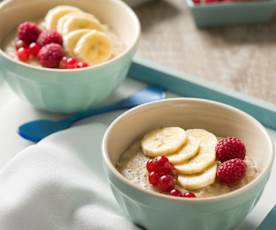 Porridge con leche de almendras y semillas de chía