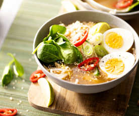 Pho-Suppe mit Hähnchen