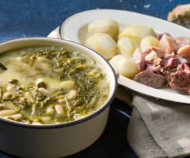 Caldo gallego de grelos