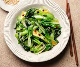 Pak choi salteado