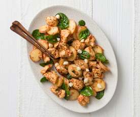 Red pesto chicken salad (Skinnymixers)