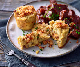 Tortini con cuore di Parmigiano e pomodori secchi