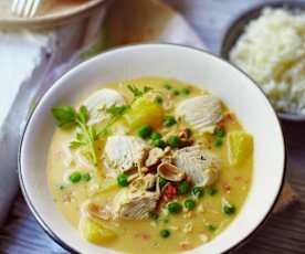 Putencurry mit Blumenkohl-Couscous