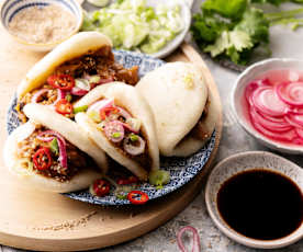 Bao med pulled kejserhat i BBQ-sauce