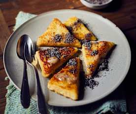 Grießschnitten mit Mohnzucker