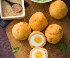 Huevos escoceses con salmón (Scotch eggs)