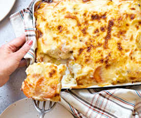 Gratin de légumes  à la béchamel, origan et fromage