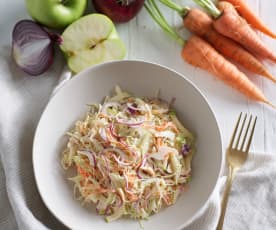 Coleslaw z tartych i krojonych warzyw (TM6)