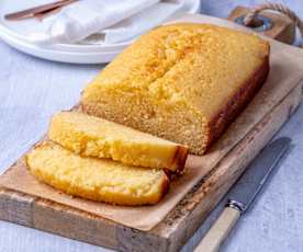 Best lemon drizzle cake