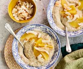 Orangen-Kokos-Porridge
