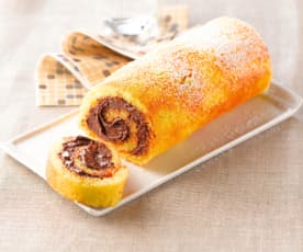 Rotolo al cioccolato e nocciole