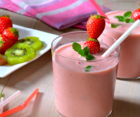 Smoothie alle fragole e mele