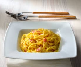 Espaguetis a la carbonara