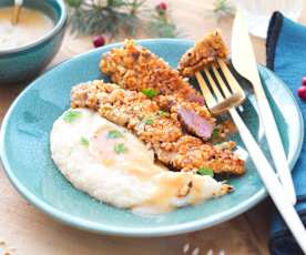 Aiguillettes de canard panées aux noisettes, purée de céleri et sauce au cidre