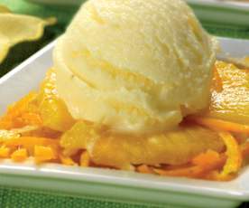 Gelato all'ananas al profumo di agrumi