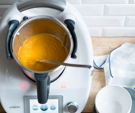 Soupe de chou-fleur et poireau au paprika