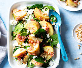 Ensalada tibia de patatas y espinacas con tomates secos