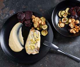 Filety z pstrąga (sous-vide, z osłoną noża miksującego), pieczone warzywa i purée fasolowe