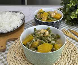 Ginataan Sitaw at Kalabasa (String Beans and Pumpkin in Coconut milk)
