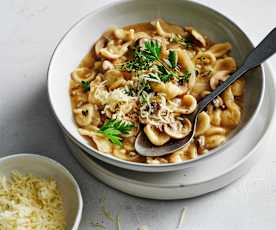 French onion pasta