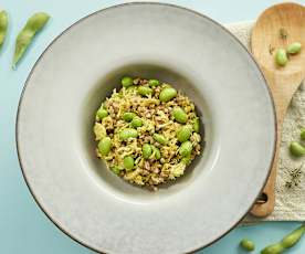 Insalata di grano saraceno, tacchino e edamame