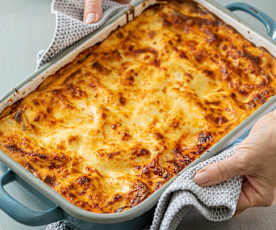 Bolonez Soslu Lazanya