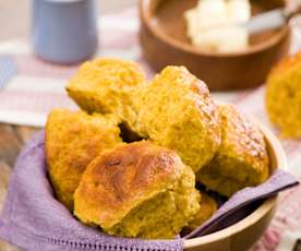 Dyniowe bułeczki śniadaniowe