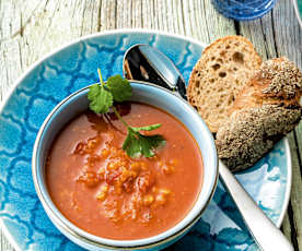 Soupe marocaine de lentilles épicée