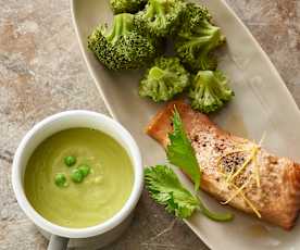 Menu: Creme de ervilhas e gengibre, salmão com limão e brócolos