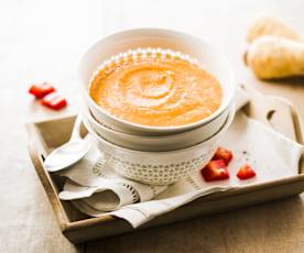 Velouté de panais au poivron rouge
