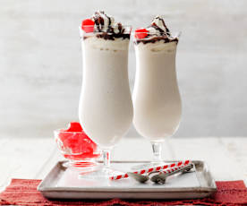 Banana split milkshake