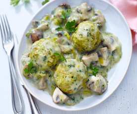 Semmelknödel mit Porree-Pilz-Ragout