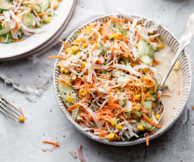 Insalata di surimi e verdure alla giapponese