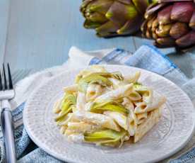 Penne con crema di limone e carciofi