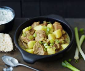 Curry de porc aux pommes de terre