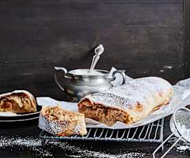 Strudel aux pommes et sauce vanille