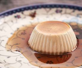 Πανακότα με σιρόπι καφέ