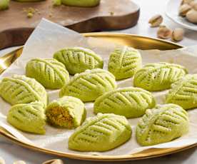 Pistachio Filled Eid Cookies