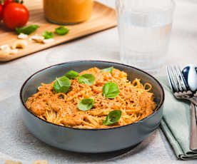 Cremige Paprika-Seidentofu-Sauce