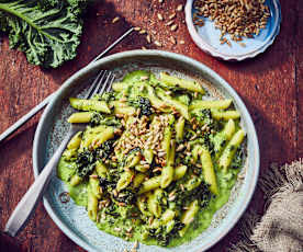 One pot pasta avec sauce au chou vert et au gorgonzola