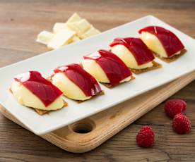 Nigiri de chocolate blanco con gelatina de frambuesa
