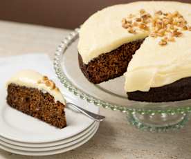 Caribbean carrot cake
