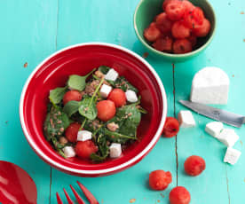 Salad with Bacon, Watermelon and Yoghurt Dressing