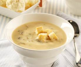 Sopa de coliflor con grelos