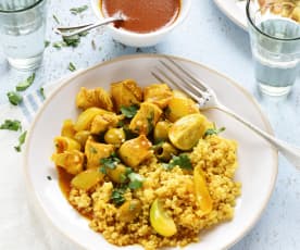 Tajine de poulet aux oignons confits, raisins secs et pistaches