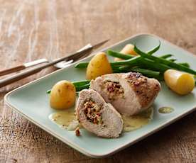 Involtini di pollo ai mirtilli e Camembert