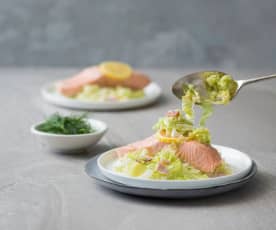 Braised cabbage and leek with steamed salmon