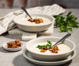 Zupa selerowa aksamitna