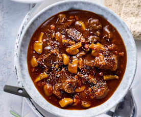 Geschmorte Ochsenbäckchen