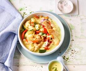 Hähnchen-Gemüse mit Currysauce